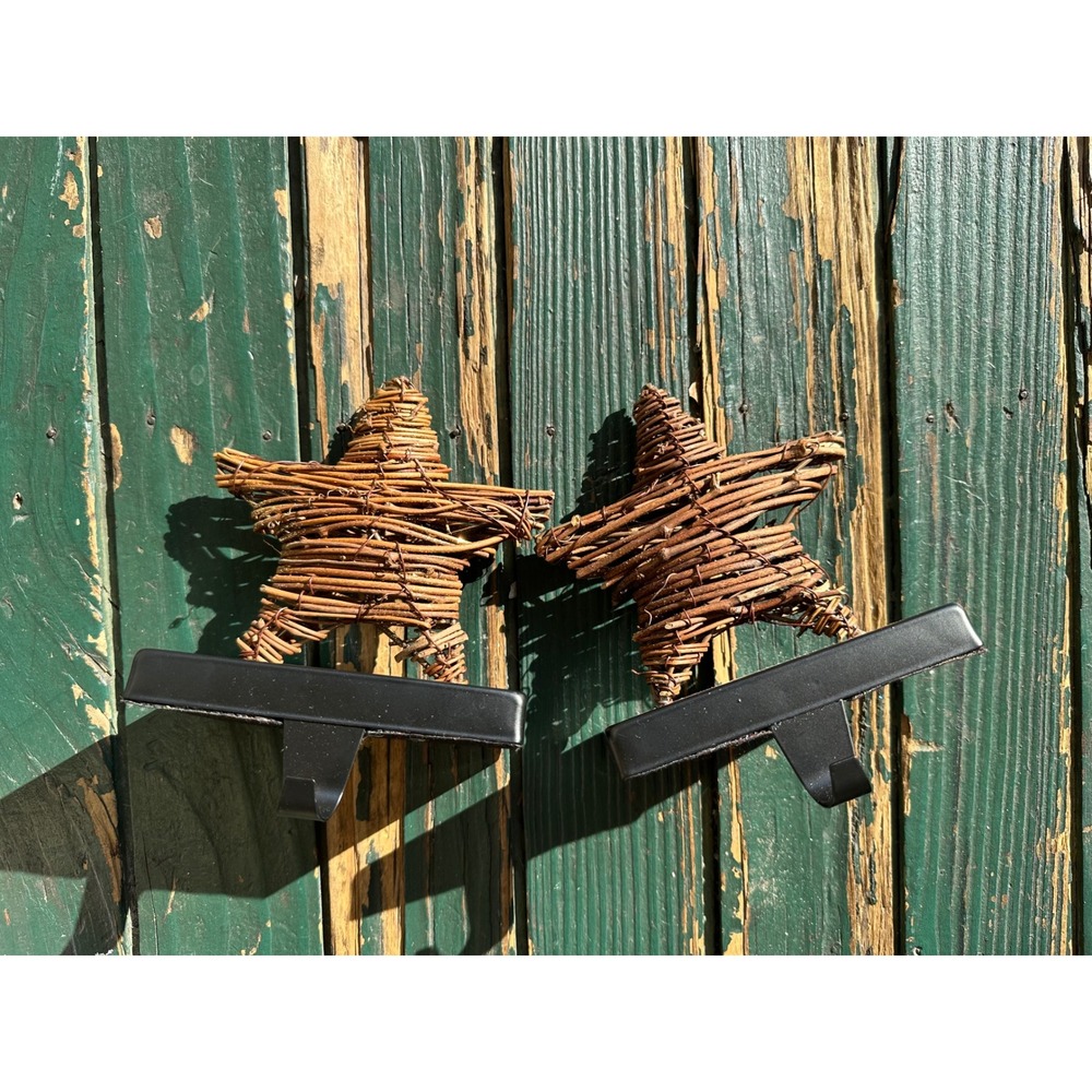 Set of 2 Rustic Grapevine Star Christmas Stocking Holders Farmhouse Mantel Decor